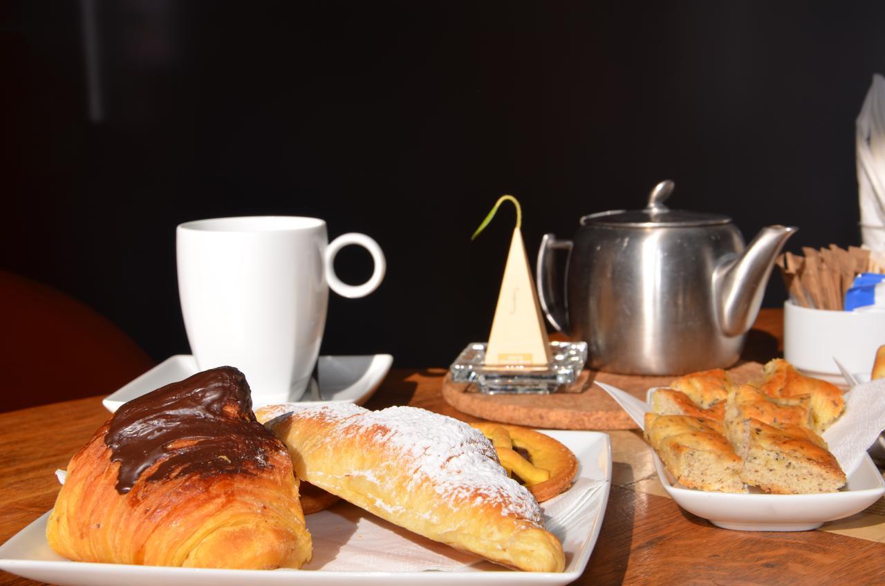 كامولّي I Tre Merli Locanda المظهر الخارجي الصورة